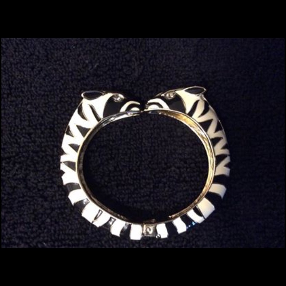 Stella & Dot Zebra Bracelet